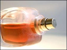 Perfume spritz sickens 150 in Texas