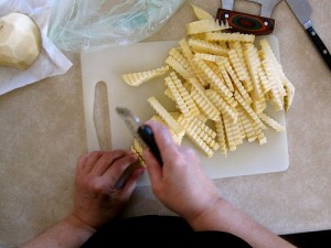 Crinkling the fries