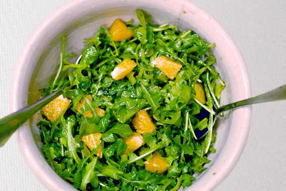 Orange arugula salad