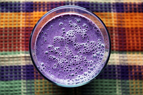 Blueberry oatmeal smoothie