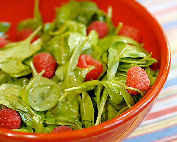 Arugula salad with raspberry vinaigrette