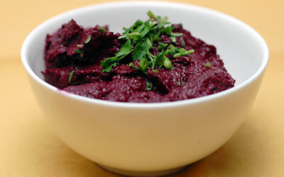 Beet hummus