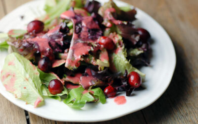 Creamy cranberry dressing