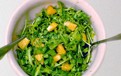 Orange arugula salad